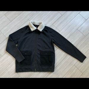 Banana Republic Sherpa collar zip up jacket, sizeL